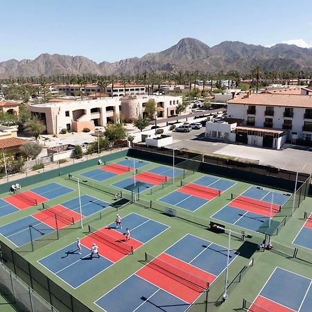 Embassy Suites By Hilton Palm Desert Buitenkant foto